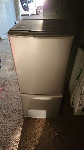 Panasonic 138L 冷蔵庫