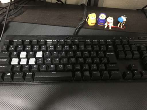 キーボード　Corsair k70の赤軸