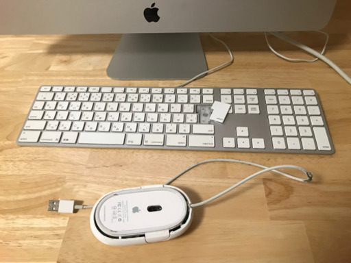 Apple iMac 21.5インチ　光学ドライブ付き
