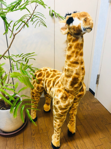 キリンの置物(座れます！)