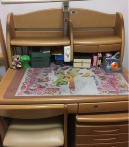 勉強机！学習机！子供部屋！