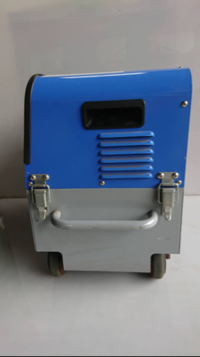 デンヨー　バッテリー溶接機　新古品