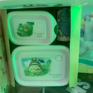 🌺新品　未開封🌺　保冷バッグ付きランチボックス&フードコンテナ  １