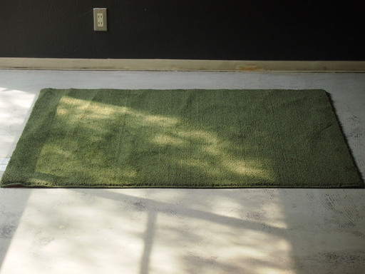【無印良品ラグ・マット 140cm x 100cm】自宅まで取りに来てくれる方！