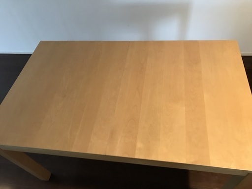 IKEA 伸長式ダイニングテーブル（4～8名用）