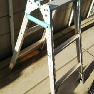≪最終値下げ≫ 脚立(日軽プロダクツ)