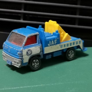 絶版トミカ №77-5 三菱 キャンター レッカー車