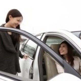 【事務】男女◆少人数で自由な社風♪ 年齢不問◆車通勤OK！安定して働けます！時給1000円～・月給20万～25万円の画像