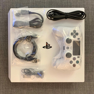 新品！美品！Playstation 4 Pro 1TB、プレイステーション4プロの画像