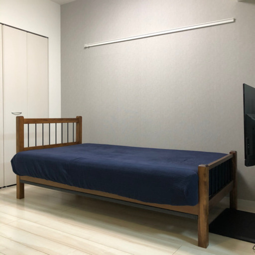 ACME Furniture アクメファニチャー シングルベッド ベッドフレーム