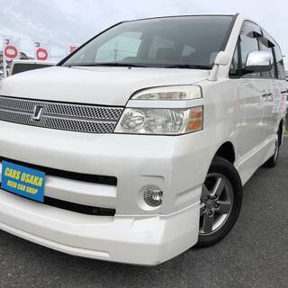 ☆048[カーズ大阪]【全国陸送１万円キャンペーン中！】ヴォクシ...