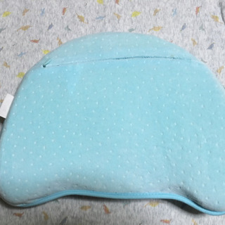 引取先決定 バンビノ ベビー枕 絶壁防止の画像