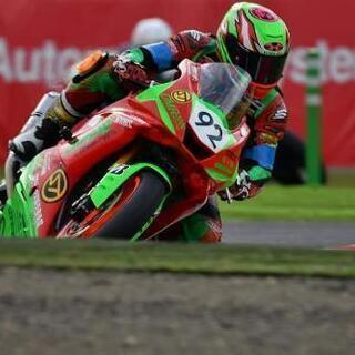 バイク好きな方レースや、サーキットに興味のある方！