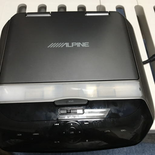 アルパイン 10.2インチ シネマモニター