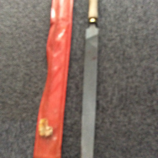 大型ヤスリ