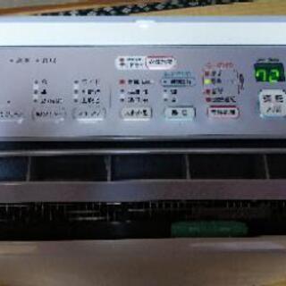 除湿機 三菱MJ-H100BX コンプレッサー式 2007年製 中古品 可動します。の画像