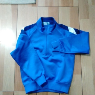 140サイズ上下セットの画像