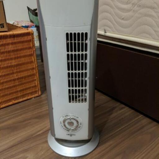IZUMI タワー型扇風機