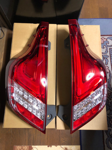 AQUA用　ヴァレンティ・ジュエルLEDテールランプ