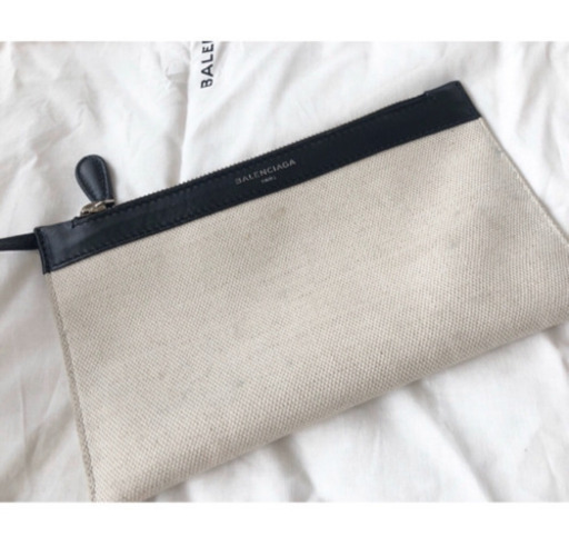 BALENCIAGA ネイビーカバS 