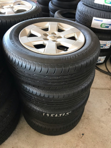 プリウス用アルミホイール付きタイヤ★195/65/15★車に取り付け無料★