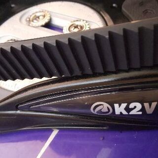 スノーボードとスノーボードシューズの画像