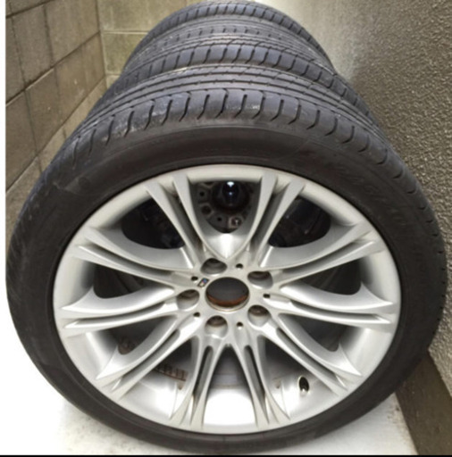 決まりました。ガリ傷無し BMW 純正 18インチ 鍛造ホイルタイヤセット