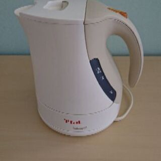 湯沸し器 T-fal ティファールの画像