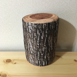 ニトリ 切り株のドアストッパー