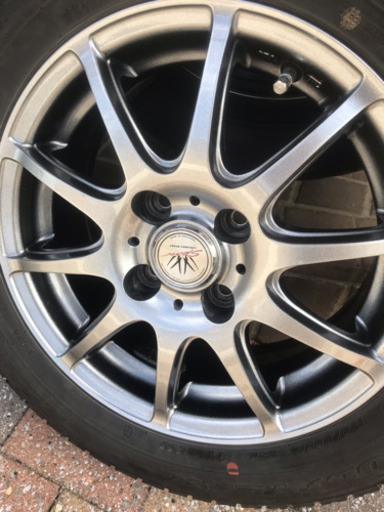 [決まりました]中古スタッドレスタイヤ4本ホイール 付き175/65R14 本日のみ価格