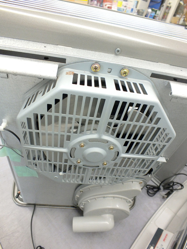 動作確認済み コロナ FF式ストーブ  FFストーブ FF ストーブ 輻射式 FF-VY5513P  2013年製 排気筒なし 札幌市