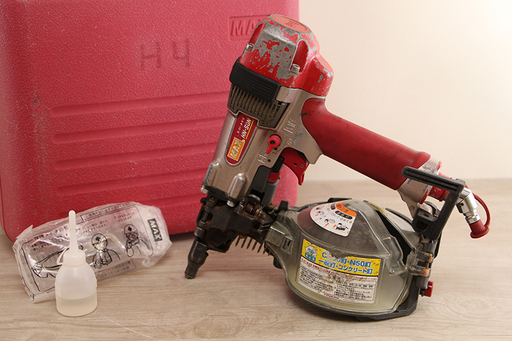 MAX　高圧コイルネイラ　HN50N 釘打ち機 ケース付き （10UD3404YGG)