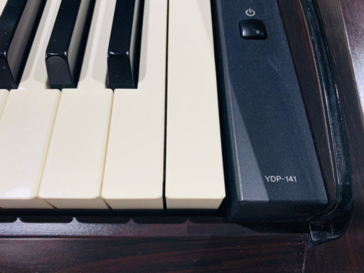 YAMAHA PA-150 電子ピアノ　椅子付きです。