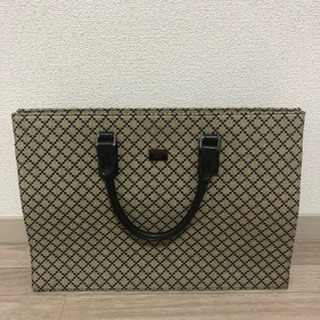 GUCCIビジネスバッグ✨