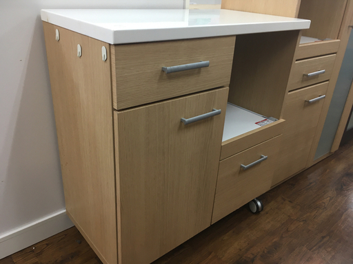 キッチンカウンター