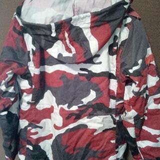 激安❢美品❢委託❢有名ブランド！RedFOX厚手内側2重脱着式❢迷彩柄スノージャンパーパーカー付きL男女兼用タイプ❢の画像