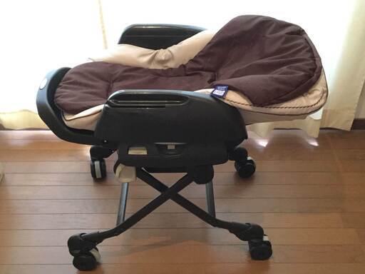 (取引中) 美品！！　ネムリラ　コンビ　ハイ＆ロースウィングラック（電動）