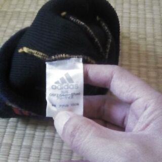 adidas　冬スキー用ジュニアキャップの画像
