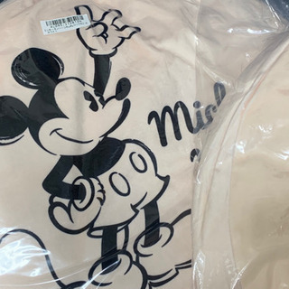 新品‼️ミッキー モノトーン fluffyクッション 2個セットの画像