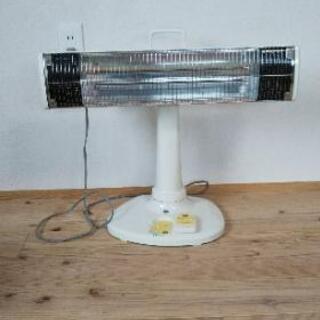 電熱ヒーター◎リモコン付きの画像