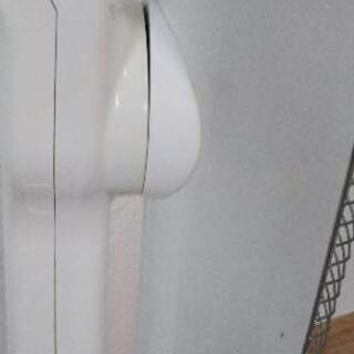 電熱ヒーター◎リモコン付きの画像