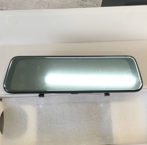 最新　FUII HDドラレコ前後（デジタルインナーミラー）