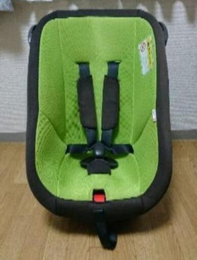 タカタ  チャイルドシート  0歳から18kgまで