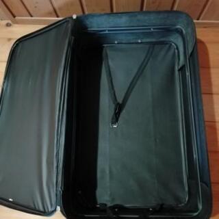 値下げ。スーツケースの画像