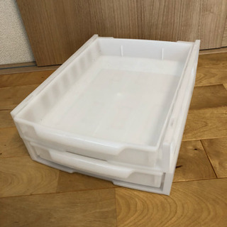 100均プラ引き出し4点の画像