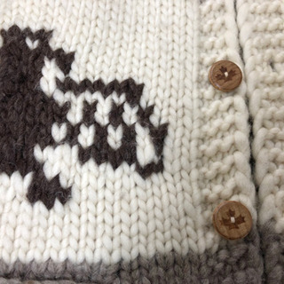 カナダで購入 カウチンの画像