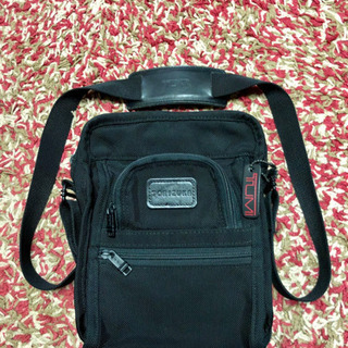 TUMI ショルダーバッグ