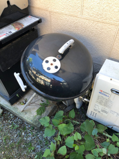 Weber のBBQ 用のグリル　2台