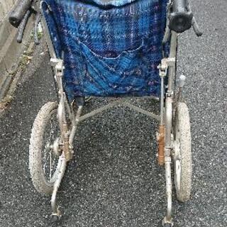 中古の車椅子 無料でお譲りします。