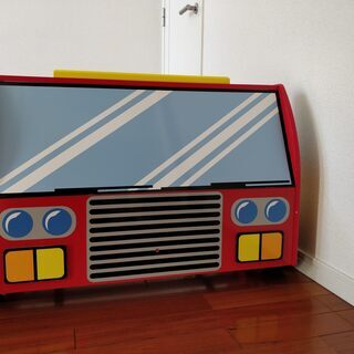 男の子用の消防車ベッド（1歳半ー4・5歳）
